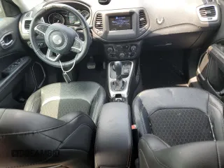 2019 Jeep Compass Latitude with VIN 3C4NJDBB3KT646082, listed as a Copart auction lot 60511205 with 41,096 mi miles and Salvage title. Bid and sale history available at DreamBid. Image 8.