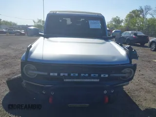 2024 Ford Bronco Outer Banks with VIN 1FMDE8BH9RLA87599, listed as a IAAI auction lot 42140524 with 2,606 mi miles and . Bid and sale history available at DreamBid. Image 12.