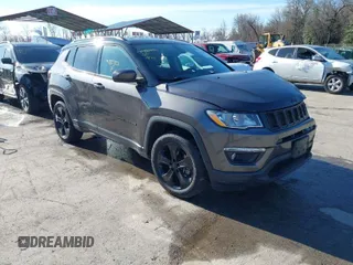 2020 Jeep Compass Latitude with VIN 3C4NJDBB5LT101115, listed as a IAAI auction lot 41857821 with 35,550 mi miles and . Bid and sale history available at carsss.com. Image 1.