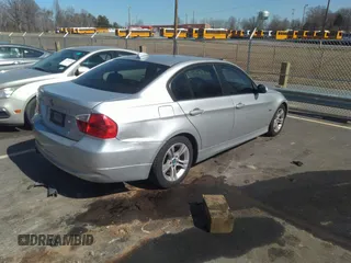 2008 BMW 3 Series 328i with VIN WBAVA37588NL53989, listed as a IAAI auction lot 38807371 with 179,844 mi miles. Bid and sale history available at carsss.com. Image 4.