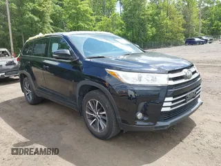2018 Toyota Highlander SE with VIN 5TDJZRFH6JS844537, listed as a IAAI auction lot 42325683 with 86,945 mi miles and . Bid and sale history available at DreamBid. Image 1.