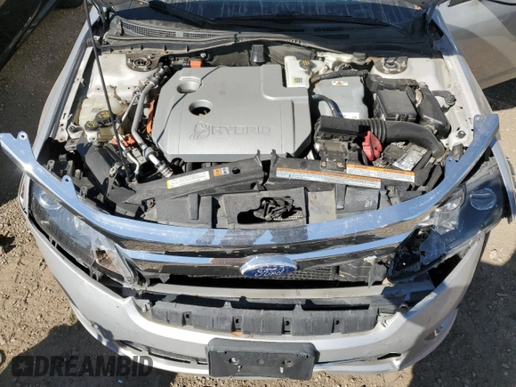 2010 Ford Fusion Hybrid with VIN 3FADP0L37AR400602, listed as a Copart auction lot 73542994 with 111,895 mi miles and Salvage Title. Bid and sale history available at carsss.com. Image 11.