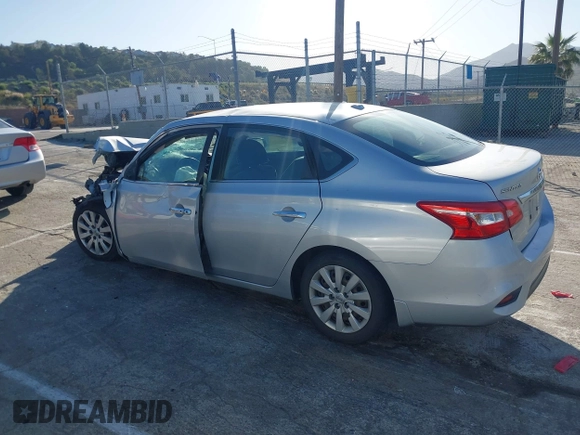 2017 Nissan Sentra SV z VIN 3N1AB7APXHL637742, wystawiony jako IAAI lot #42339155 z przebiegiem 125 933 mil mil oraz . Historia ofert i sprzedaży dostępna na DreamBid. Obrazek 3.