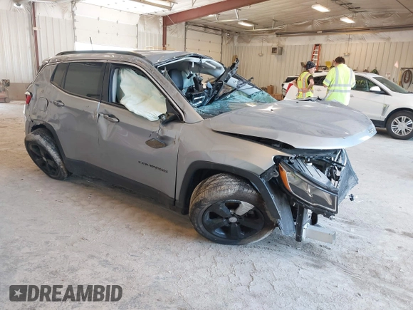 2019 Jeep Compass Latitude с VIN 3C4NJDBB1KT622637, выставлен на аукционе IAAI как лот 42567584 с пробегом Не указан миль и . История ставок и продаж доступна на DreamBid. Изображение 1.