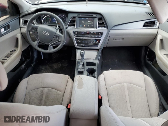 2016 Hyundai Sonata SE z VIN 5NPE24AF3GH307704, wystawiony jako Copart lot #45120925 z przebiegiem 126 347 mil mil oraz Szkoda całkowita • Salvage title. Historia ofert i sprzedaży dostępna na DreamBid. Obrazek 8.