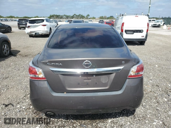 2015 Nissan Altima S with VIN 1N4AL3AP3FC483280, listed as a Copart auction lot 52982465 with 147,256 mi miles and Clean Title. Bid and sale history available at DreamBid. Image 6.
