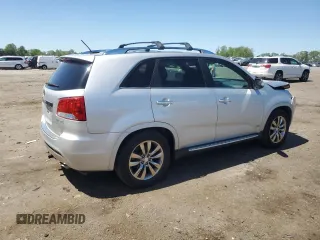 2013 Kia Sorento SX с VIN 5XYKWDA29DG342237, выставлен на аукционе Copart как лот 53755365 с пробегом 171 765 миль миль и Чистый • Clean title. История ставок и продаж доступна на DreamBid. Изображение 3.
