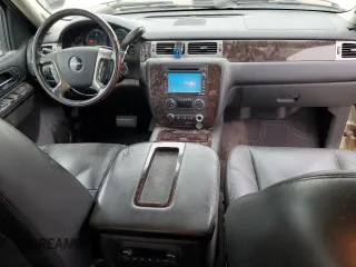 2011 GMC Sierra 1500 Denali с VIN 3GTP2XE28BG104939, выставлен на аукционе Copart как лот 56920655 с пробегом 181 331 миль миль и Списание • Salvage title. История ставок и продаж доступна на DreamBid. Изображение 8.