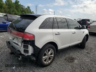 2010 Lincoln MKX with VIN 2LMDJ8JC7ABJ33165, listed as a Copart auction lot 52078895 with 72,079 mi miles and Salvage Title. Bid and sale history available at carsss.com. Image 3.