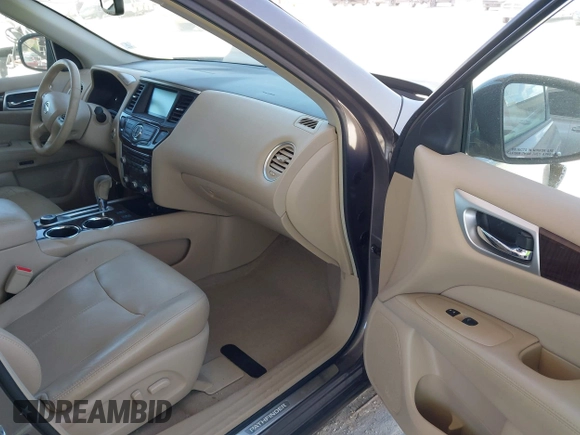 2013 Nissan Pathfinder SL with VIN 5N1AR2MM8DC632098, listed as a IAAI auction lot 41974948 with 145,741 mi miles and . Bid and sale history available at DreamBid. Image 5.