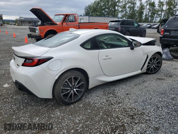 2023 Toyota 86 z VIN JF1ZNBC19P8765430, wystawiony jako Copart lot #56802955 z przebiegiem 6179 mil mil oraz Szkody całkowita. Historia ofert i sprzedaży dostępna na DreamBid. Obrazek 3.