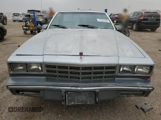 1986 Chevrolet Monte Carlo Sport с VIN 1G1GZ37Z7GR102095, выставлен на аукционе Copart как лот 77247544 с пробегом 87 728 миль миль и Чистый • Clean title. История ставок и продаж доступна на DreamBid. Изображение 5.