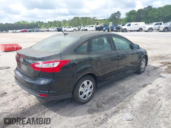 2012 Ford Focus S with VIN 1FAHP3E27CL218813, listed as a IAAI auction lot 42026812 with 158,194 mi miles and . Bid and sale history available at DreamBid. Image 4.
