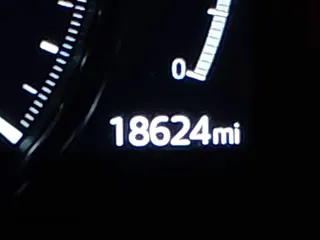 2020 Mazda 6 Signature with VIN JM1GL1XY6L1526896, listed as a IAAI auction lot 41977208 with 18,624 mi miles and . Bid and sale history available at DreamBid. Image 15.