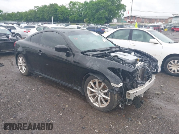 2013 Infiniti G37 IPL with VIN JN1CV6EK8DM920214, listed as a IAAI auction lot 42150055 with 107,977 mi miles. Bid and sale history available at carsss.com. Image 1.