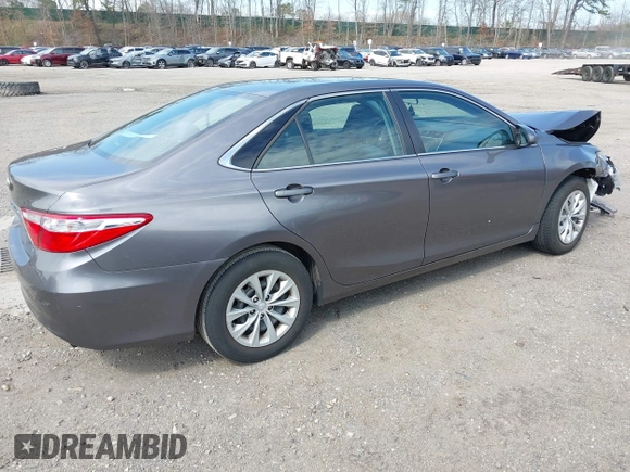 2015 Toyota Camry XLE with VIN 4T4BF1FKXFR465183, listed as a IAAI auction lot 41994681 with 113,891 mi miles and . Bid and sale history available at carsss.com. Image 4.
