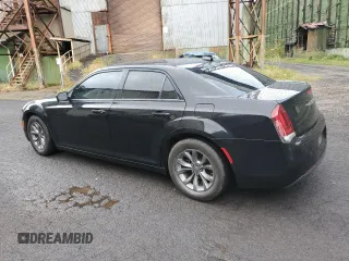 2019 Chrysler 300 S with VIN 2C3CCABG0KH562942, listed as a Copart auction lot 45542294 with 52,512 mi miles and Non Repairable. Bid and sale history available at DreamBid. Image 2.