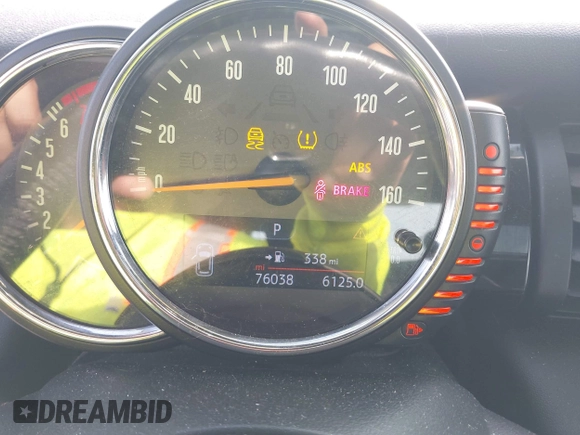 2016 MINI Hardtop S with VIN WMWXP7C53G2A42932, listed as a IAAI auction lot 42461469 with 76,038 mi miles and . Bid and sale history available at DreamBid. Image 7.
