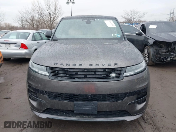 2024 Land Rover Range Rover Sport Dynamic SE with VIN SAL1L9FU6RA179154, listed as a IAAI auction lot 41644331 with 16,978 mi miles and . Bid and sale history available at DreamBid. Image 12.