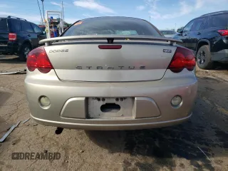 2005 Dodge Stratus SXT z VIN 4B3AG42G25E038535, wystawiony jako Copart lot #75240094 z przebiegiem Nie podano mil oraz Szkody całkowita. Historia ofert i sprzedaży dostępna na DreamBid. Obrazek 6.
