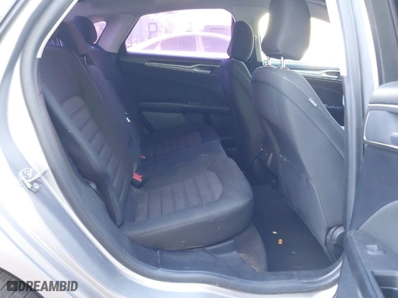 2020 Ford Fusion SE with VIN 3FA6P0HD2LR149162, listed as a IAAI auction lot 41325634 with 123,144 mi miles. Bid and sale history available at carsss.com. Image 8.