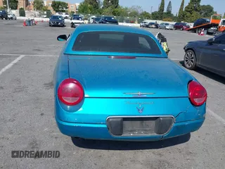 2004 Ford Thunderbird Deluxe with VIN 1FAHP60A14Y106321, listed as a IAAI auction lot 42086505 with 1 mi miles. Bid and sale history available at carsss.com. Image 15.