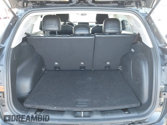 2022 Jeep Compass Latitude with VIN 3C4NJDBB9NT210065, listed as a IAAI auction lot 41744663 with 38,763 mi miles and . Bid and sale history available at DreamBid. Image 17.