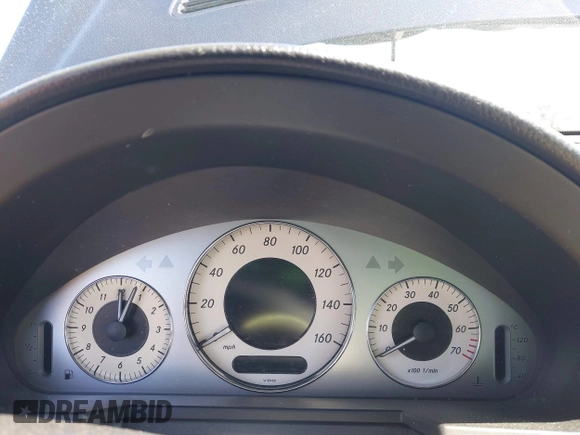 2007 Mercedes-Benz E 350 z VIN WDBUF56XX7B066912, wystawiony jako IAAI lot #41818878 z przebiegiem Nie podano mil oraz . Historia ofert i sprzedaży dostępna na DreamBid. Obrazek 16.