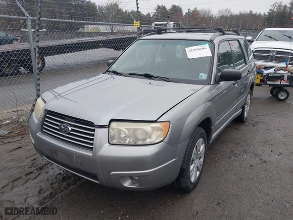 2008 Subaru Forester (Natl) X with VIN JF1SG636X8H729486, listed as a IAAI auction lot 41950186 with 177,348 mi miles. Bid and sale history available at carsss.com. Image 2.