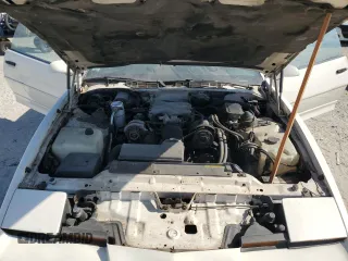 1989 Pontiac Firebird z VIN 1G2FS21S4KL260438, wystawiony jako Copart lot #57420155 z przebiegiem 132 101 mil mil oraz Czysty tytuł • Clean title. Historia ofert i sprzedaży dostępna na DreamBid. Obrazek 12.