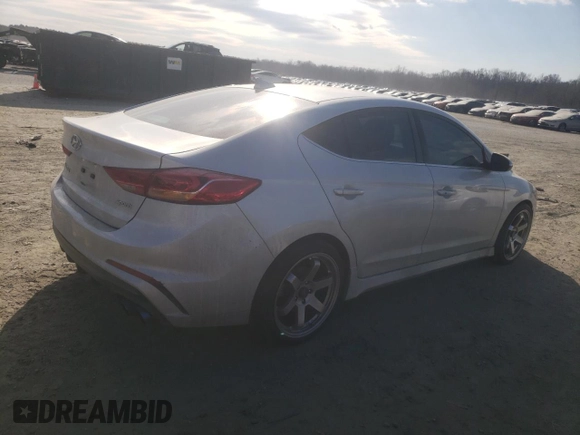 2017 Hyundai Elantra Sport с VIN KMHD04LB2HU351675, выставлен на аукционе Copart как лот 42383575 с пробегом 159 708 миль миль и Списание • Salvage title. История ставок и продаж доступна на DreamBid. Изображение 3.