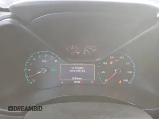 2019 GMC Canyon 4WD SLE with VIN 1GTG6CENXK1175565, listed as a Copart auction lot 82246854 with 39,949 mi miles and Salvage Title. Bid and sale history available at carsss.com. Image 9.