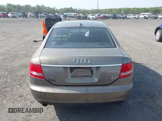 2006 Audi A6 3.2L z VIN WAUDH74F86N095823, wystawiony jako IAAI lot #42095017 z przebiegiem 181 487 mil mil oraz . Historia ofert i sprzedaży dostępna na DreamBid. Obrazek 16.