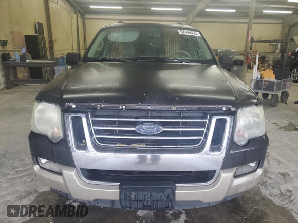 2006 Ford Explorer Eddie Bauer z VIN 1FMEU64E36ZA26238, wystawiony jako Copart lot #52496495 z przebiegiem 259 803 mil mil oraz Szkoda całkowita • Salvage title. Historia ofert i sprzedaży dostępna na DreamBid. Obrazek 5.