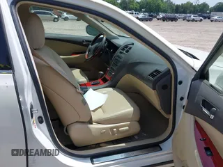 2007 Lexus ES 330 z VIN JTHBJ46GX72112464, wystawiony jako IAAI lot #42534799 z przebiegiem 120 539 mil mil oraz . Historia ofert i sprzedaży dostępna na DreamBid. Obrazek 5.