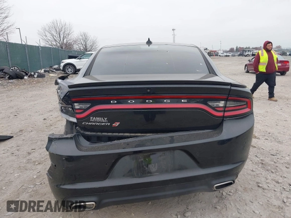 2019 Dodge Charger SXT with VIN 2C3CDXJG7KH757728, listed as a IAAI auction lot 41797017 with 68,063 mi miles and . Bid and sale history available at DreamBid. Image 15.