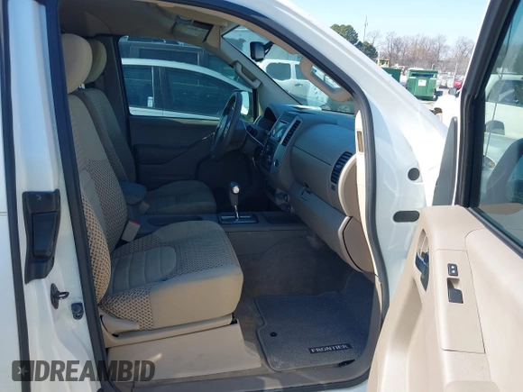 2015 Nissan Frontier SV с VIN 1N6AD0CU6FN703439, выставлен на аукционе IAAI как лот 41644963 с пробегом 339 963 миль миль и . История ставок и продаж доступна на DreamBid. Изображение 5.