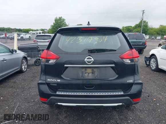 2017 Nissan Rogue SL z VIN JN8AT2MV6HW276743, wystawiony jako IAAI lot #42317904 z przebiegiem 214 254 mil mil oraz . Historia ofert i sprzedaży dostępna na DreamBid. Obrazek 16.