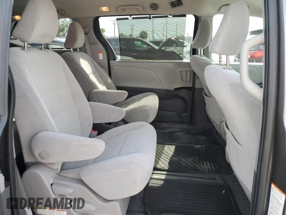 2020 Toyota Sienna LE with VIN 5TDJZ3DC5LS241702, listed as a Copart auction lot 59013815 with 49,087 mi miles and Salvage title. Bid and sale history available at DreamBid. Image 11.