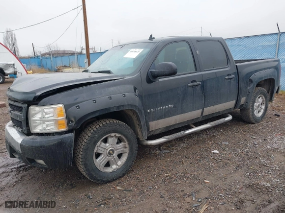 2008 Chevrolet Silverado 1500 LTZ with VIN 3GCEK13JX8G219680, listed as a IAAI auction lot 40938625 with 260,432 mi miles. Bid and sale history available at carsss.com. Image 18.