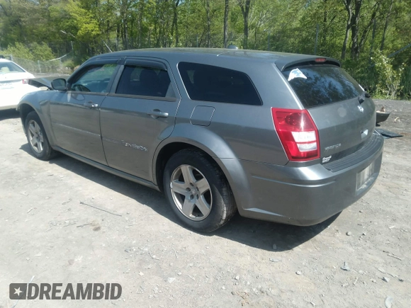 2005 Dodge Magnum z VIN 2D4FV48T65H514409, wystawiony jako IAAI lot #40228866 z przebiegiem 192 284 mil mil oraz . Historia ofert i sprzedaży dostępna na DreamBid. Obrazek 3.
