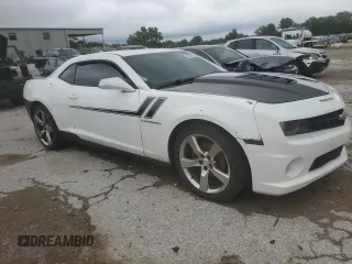 2013 Chevrolet Camaro LT with VIN 2G1FB1E30D9165211, listed as a Copart auction lot 65222095 with 111,073 mi miles and Clean title. Bid and sale history available at DreamBid. Image 4.