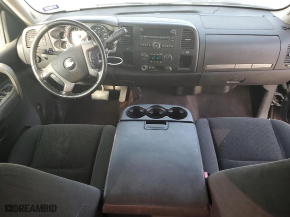 2008 Chevrolet Silverado 1500 LT w/1LT with VIN 1GCEC19J28Z259160, listed as a Copart auction lot 46440615 with 231,290 mi miles and Salvage Title. Bid and sale history available at carsss.com. Image 8.