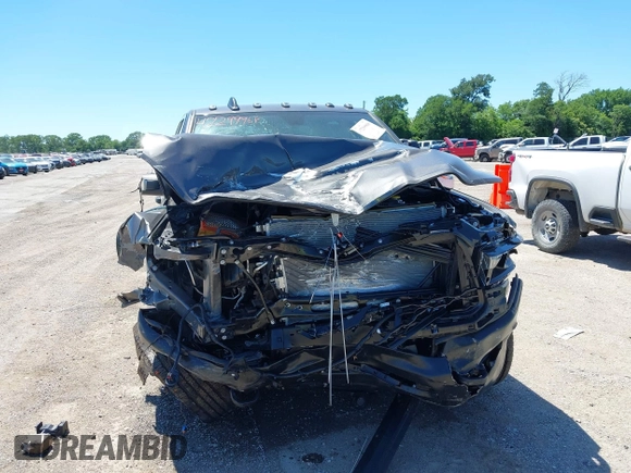 2024 Ram 2500 Tradesman with VIN 3C6UR5CL9RG330312, listed as a IAAI auction lot 42299968 with 657 mi miles and . Bid and sale history available at DreamBid. Image 6.