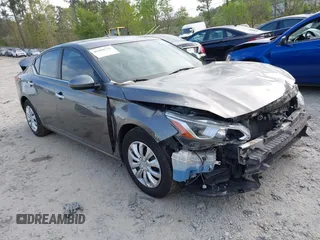 2019 Nissan Altima S z VIN 1N4BL4BV6KN326977, wystawiony jako IAAI lot #41990751 z przebiegiem 113 180 mil mil oraz . Historia ofert i sprzedaży dostępna na DreamBid. Obrazek 1.