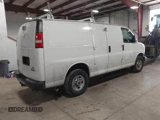 2017 GMC Savana Cargo Van with VIN 1GTW7AFG9H1150162, listed as a IAAI auction lot 41601460 with 112,453 mi miles. Bid and sale history available at carsss.com. Image 4.