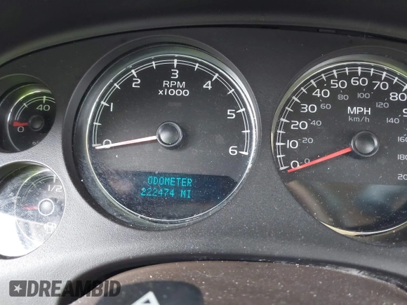 2007 GMC Yukon XL SLT with VIN 1GKFC160X7J315024, listed as a IAAI auction lot 41455065 with 222,474 mi miles. Bid and sale history available at carsss.com. Image 7.