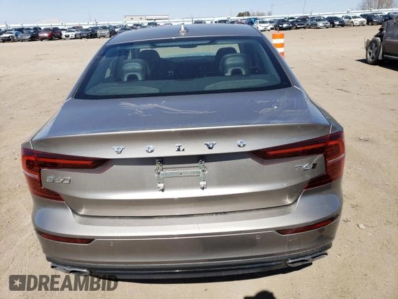 2020 Volvo S60 Momentum with VIN 7JRA22TK1LG060177, listed as a Copart auction lot 47666584 with 28,520 mi miles. Bid and sale history available at carsss.com. Image 6.