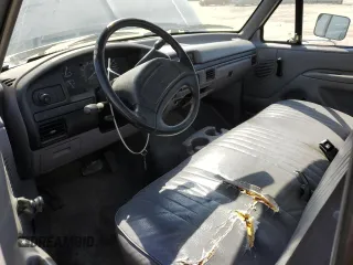 1996 Ford F-250 with VIN 2FTHF25H6TCA54802, listed as a Copart auction lot 52149905 with 71,928 mi miles and Salvage Title. Bid and sale history available at carsss.com. Image 8.