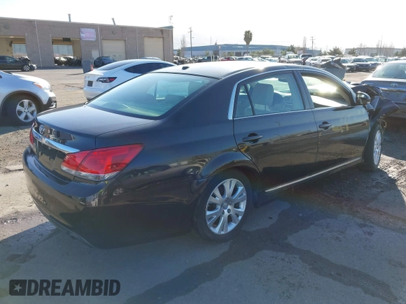 2011 Toyota Avalon with VIN 4T1BK3DB6BU403682, listed as a IAAI auction lot 41928488 with 194,490 mi miles and . Bid and sale history available at DreamBid. Image 4.